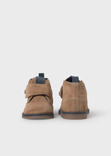 Load image into Gallery viewer, Split Leather Desert Boot- Camel