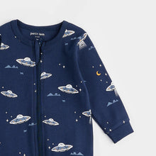 Load image into Gallery viewer, Footed L/S Knit Sleeper- Flying Saucers