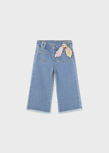 Load image into Gallery viewer, Fray Hem Patch Pkt Wide Jean