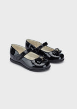 Load image into Gallery viewer, Patent Leather Mary Jane
