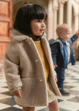 Load image into Gallery viewer, Faux Fur Collar Shearling Coat