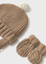 Load image into Gallery viewer, Ear Flap Knit Hat &amp; Mitten Set