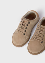 Load image into Gallery viewer, Sand Suede Sneakers