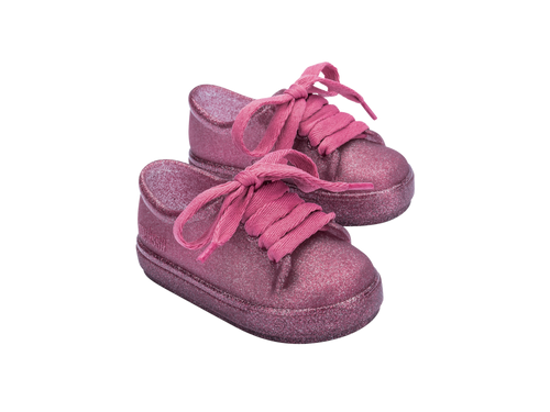 Hip Sneaker Baby
