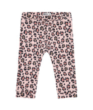 Load image into Gallery viewer, Leopard Printed Sweatpant