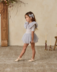 Thea Tutu- Cloud