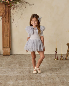 Thea Tutu- Cloud