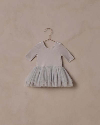 Thea Tutu- Cloud