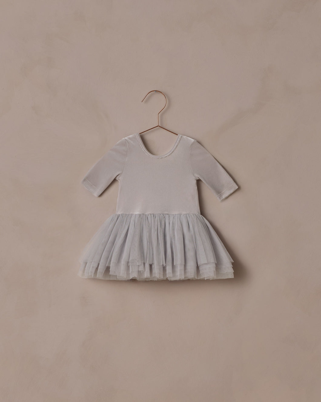 Thea Tutu- Cloud