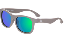 Load image into Gallery viewer, Polarized Navigator- Graphite Grey/Green