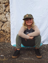 Load image into Gallery viewer, The Traveler Sweatpants