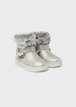 Load image into Gallery viewer, Faux Fur Detail Bootie