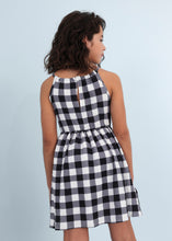 Load image into Gallery viewer, Gingham Crinkle Dress