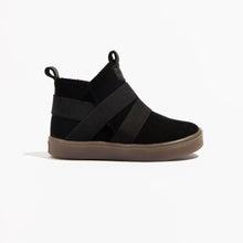 Load image into Gallery viewer, Oakland Slip-On- Ebony Suede