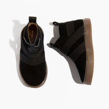 Load image into Gallery viewer, Oakland Slip-On- Ebony Suede